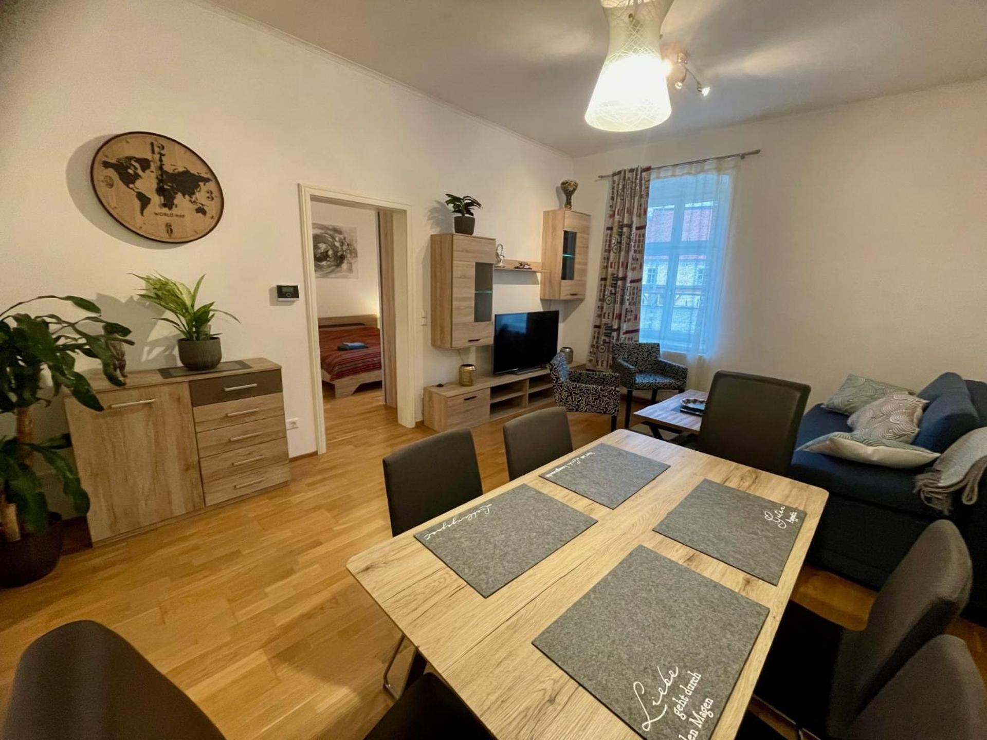 Bobbys Gartenapartment 多瑙河畔克雷姆斯 外观 照片